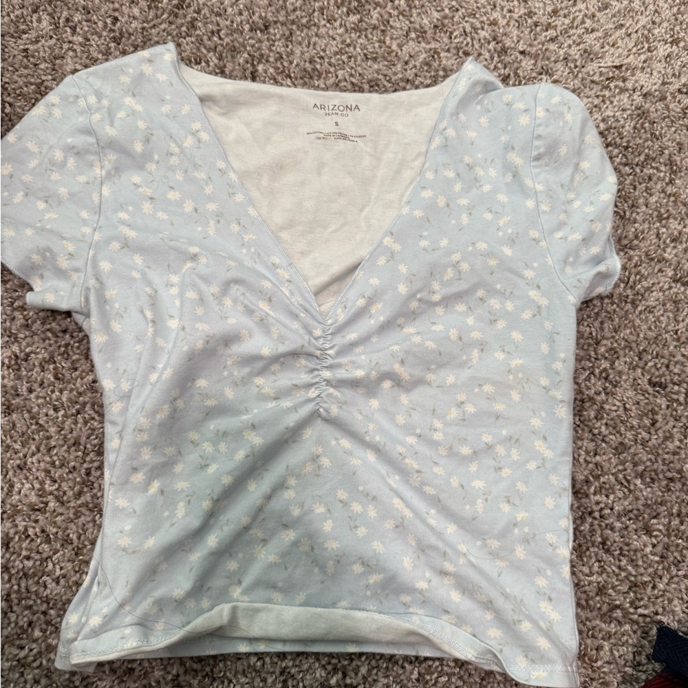 Arizona Jean Company Women's Soft Blue Floral Blouse